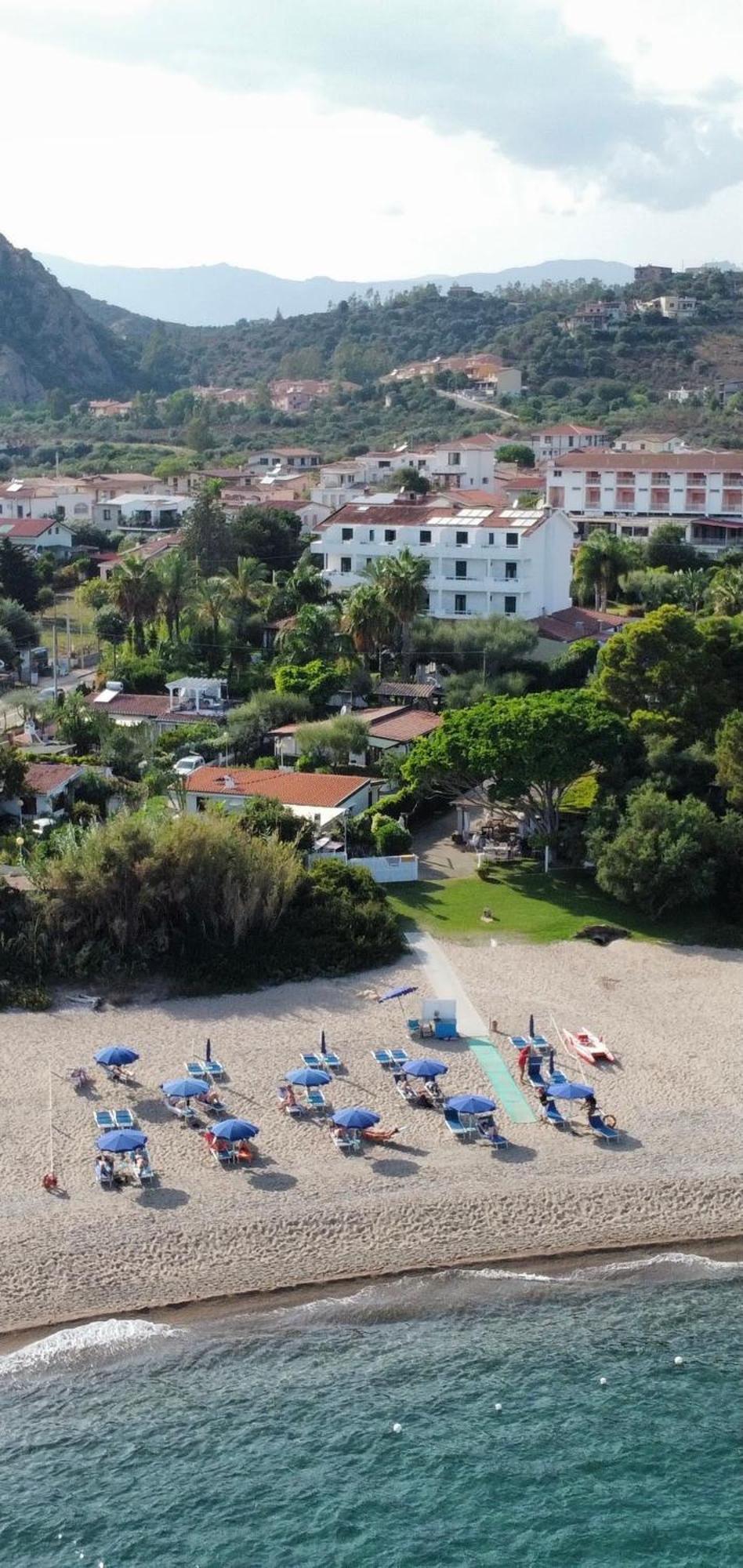 Hotel Mediterraneo Santa Maria Navarrese Eksteriør bilde