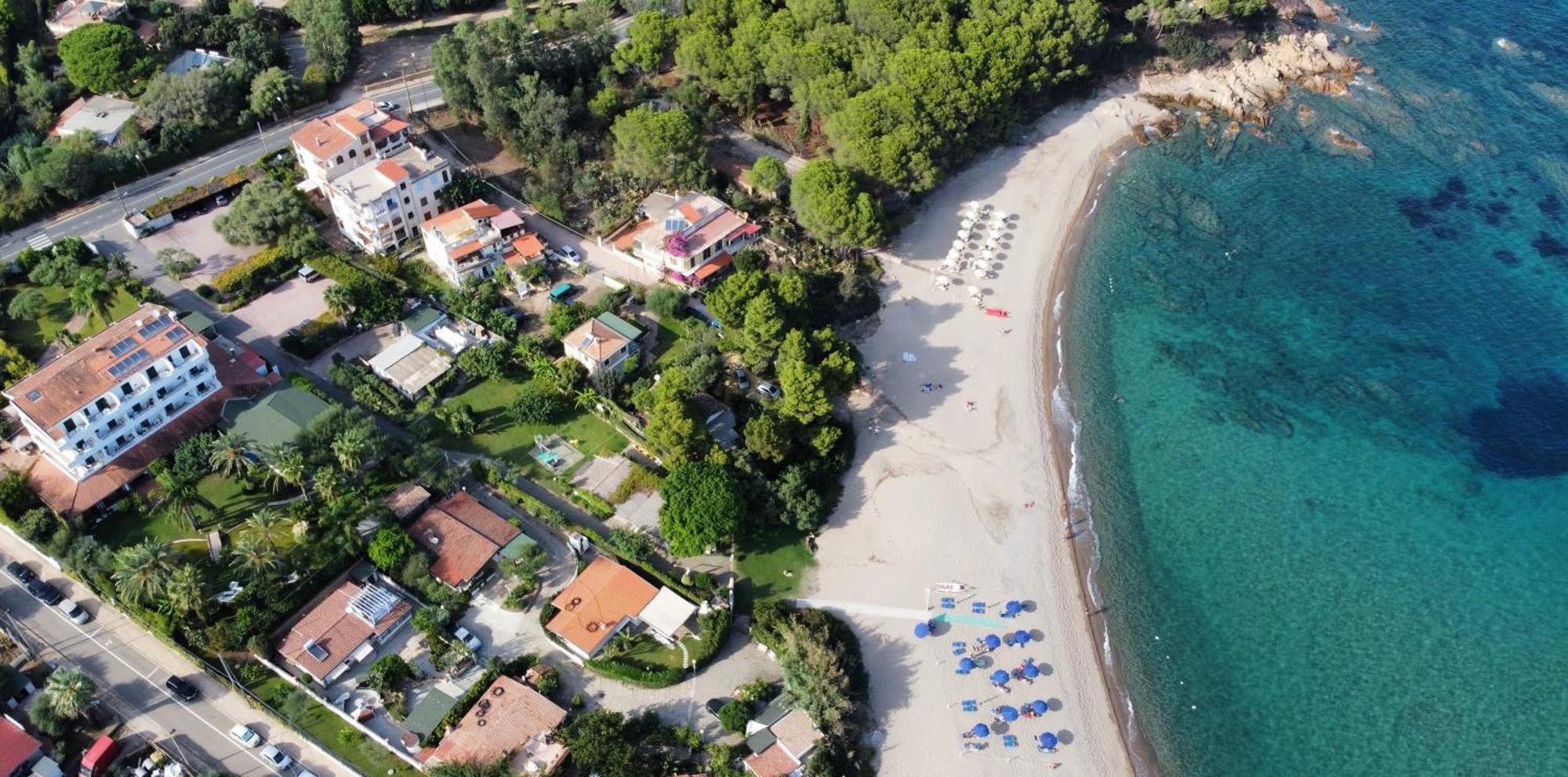 Hotel Mediterraneo Santa Maria Navarrese Eksteriør bilde