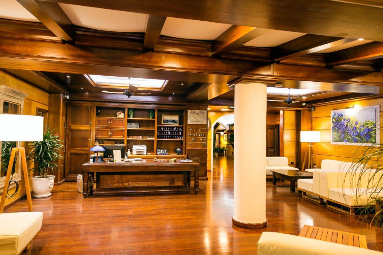 Hotel Mediterraneo Santa Maria Navarrese Eksteriør bilde